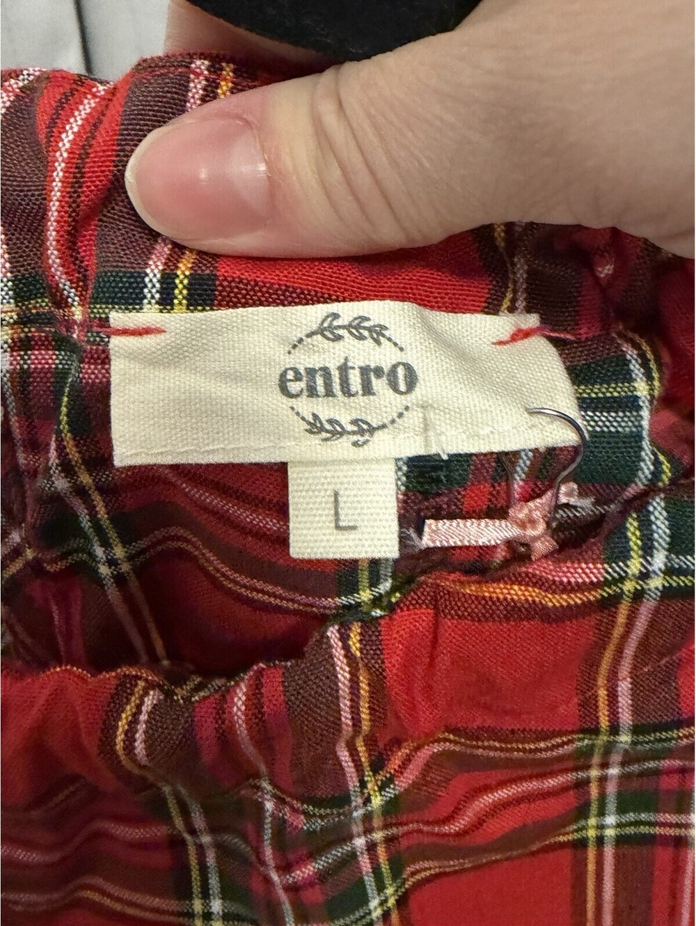 NWT Entro Red Plaid Flutter Sleeve Tie Neck Blouse. Size Large. Retail $48 - Picture 6 of 8